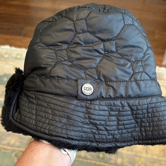 UGG Black Quilted Hat with Ear Flaps - Picture 2 of 4